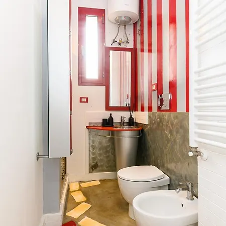 Stylish With Jacuzzi By Ndp Rent * 罗马